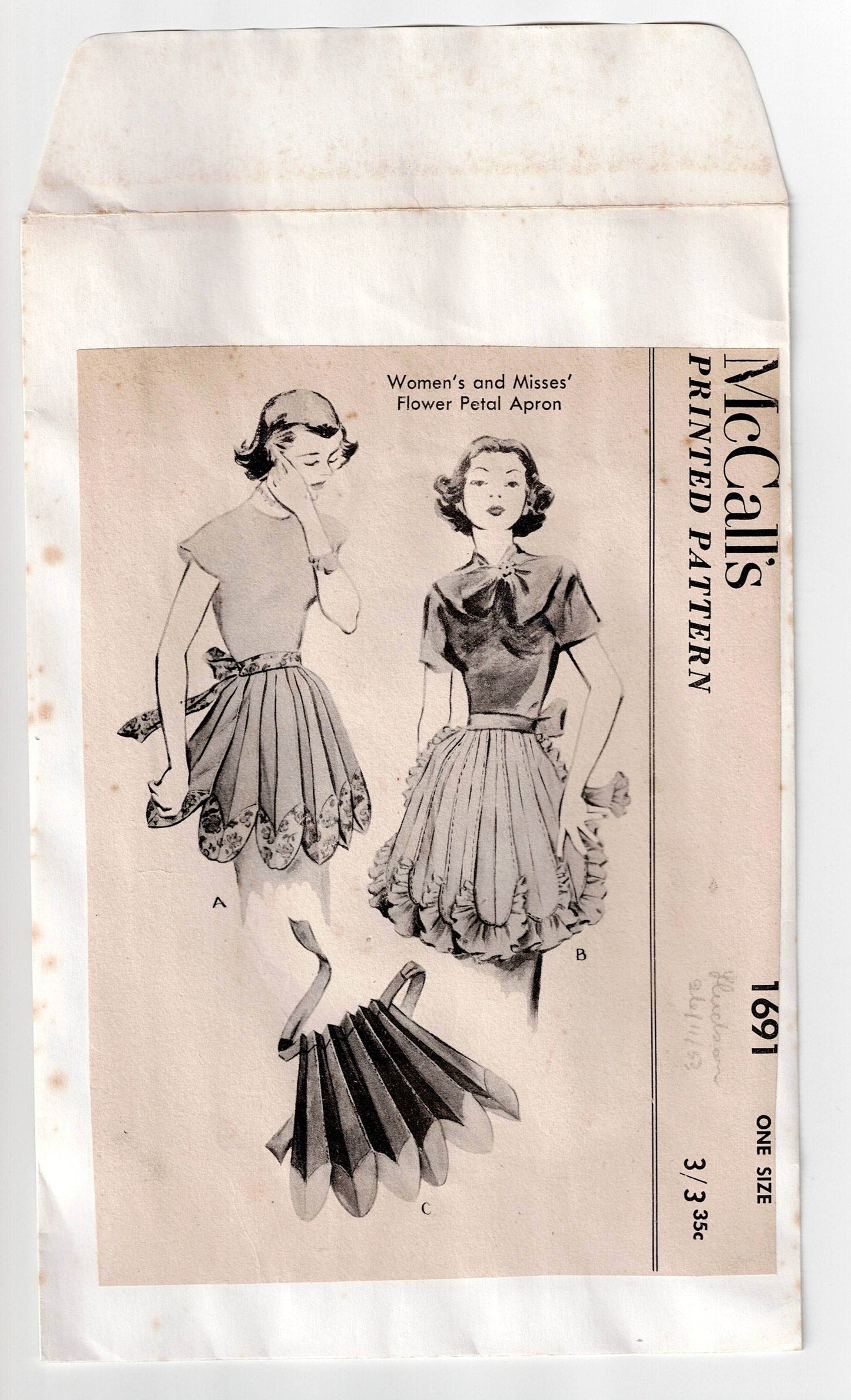 McCall's 1691 Womens Novelty Flower Petal Apron 1950s Vintage Sewing Pattern ONE SIZE