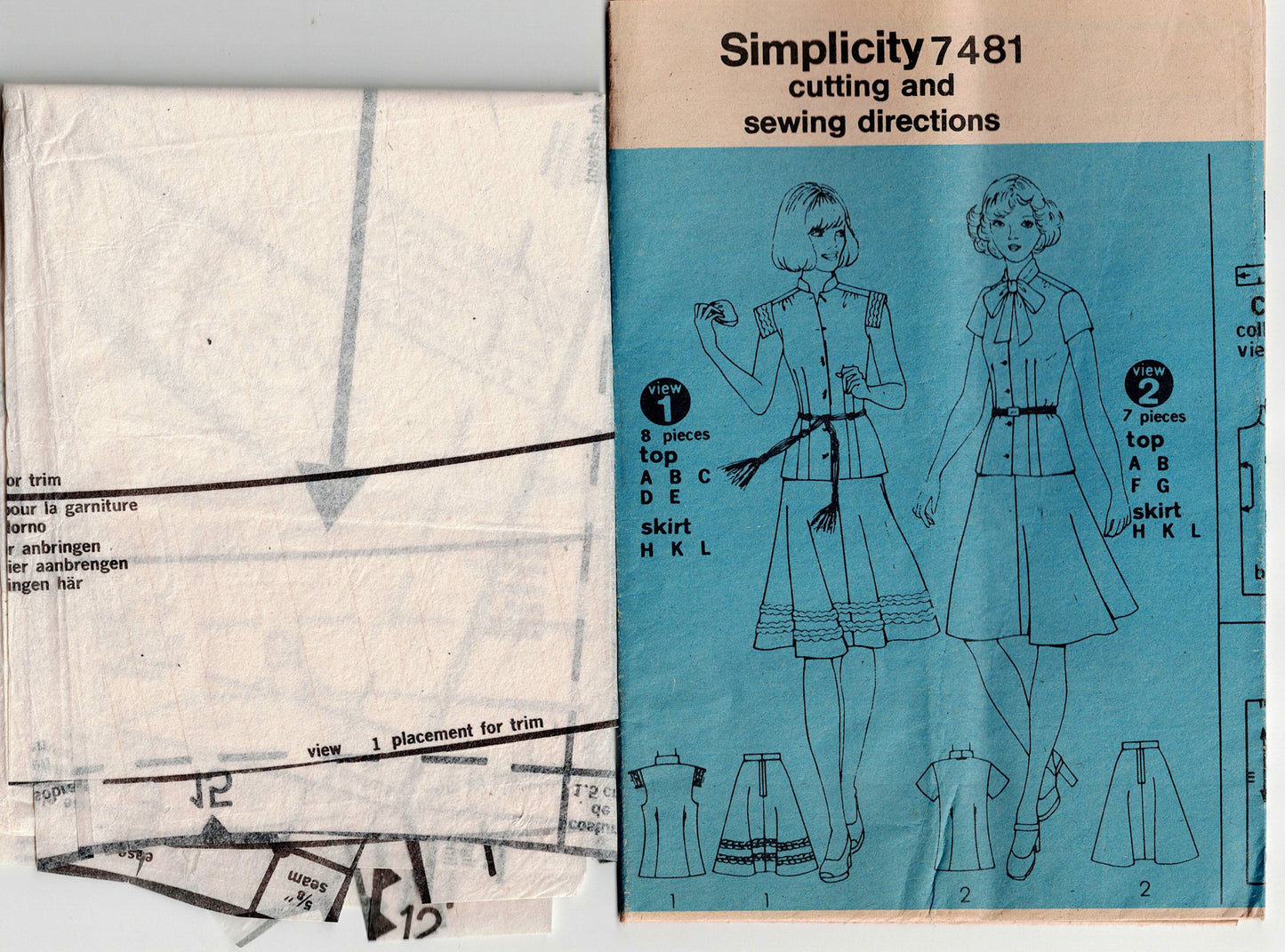 Simplicity 7481 Womens Short Sleeved Top & Skirt 1970s Vintage Sewing Pattern Size 8 Bust 31.5 inches