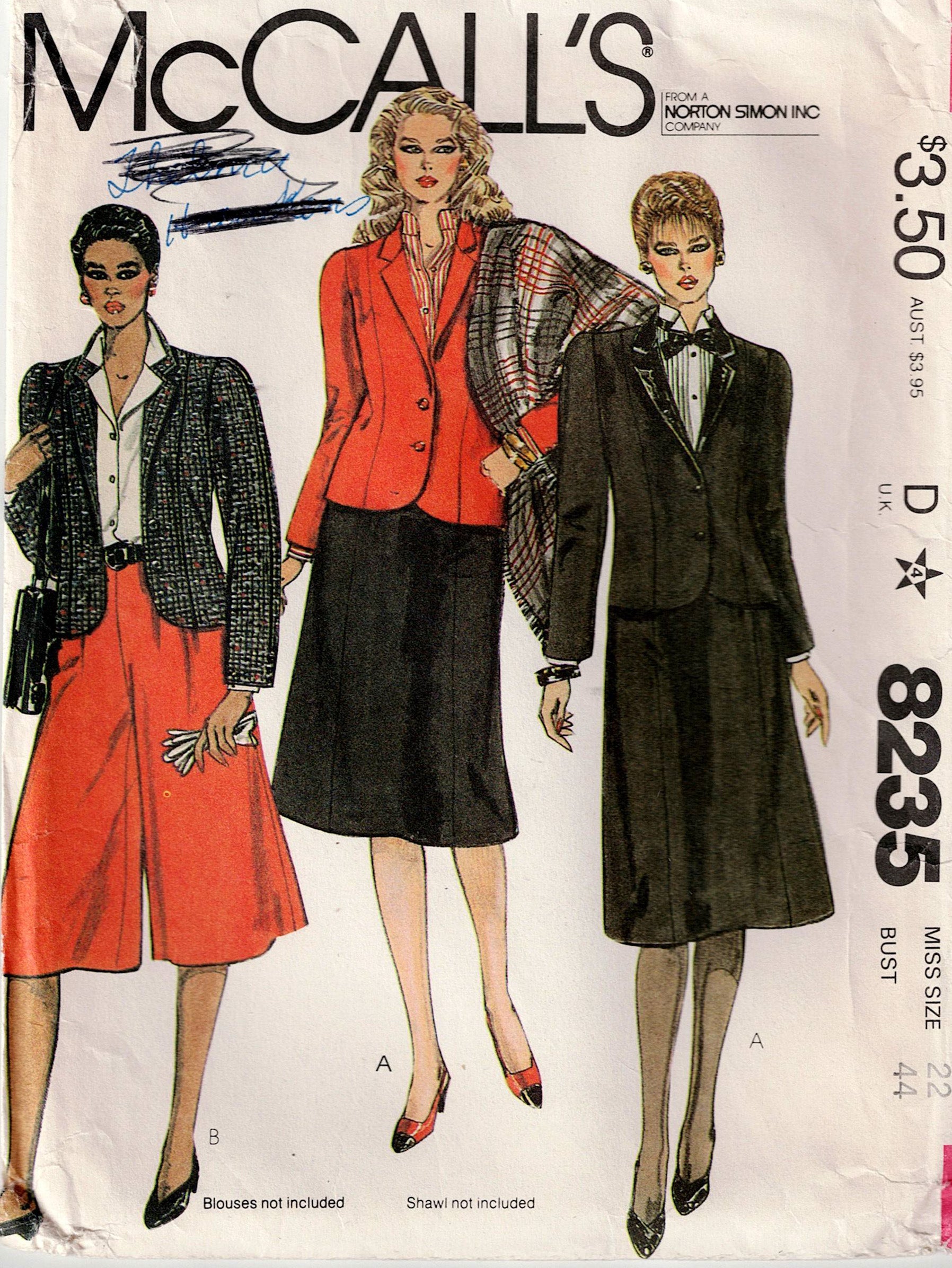 McCall's 8235