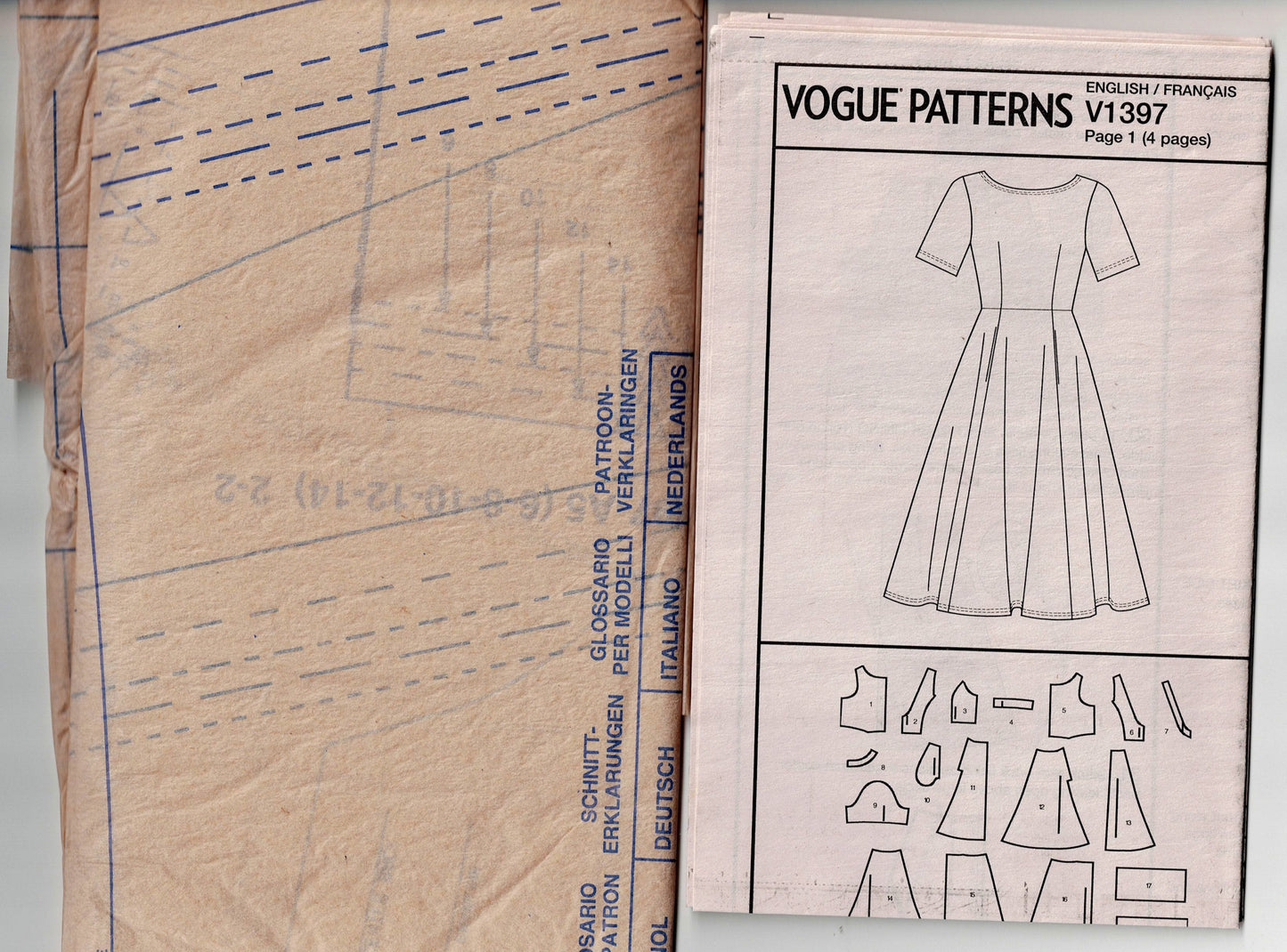 Vogue American Designer 1397 TRACY REESE Womens Lined V Back Dress with Front Pockets Out Of Print Sewing Pattern Sizes 6 - 14 UNCUT Factory Folded
