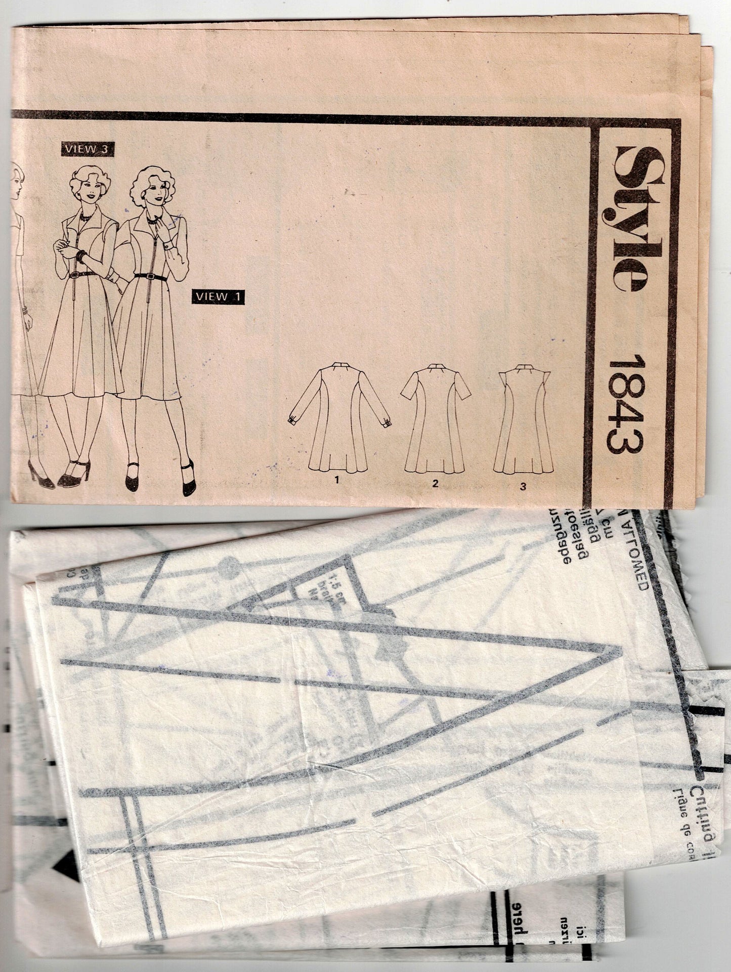Style 1843 Womens Zip Front Princess Dress 1980s Vintage Sewing Pattern Size 14 Bust 36 Inches
