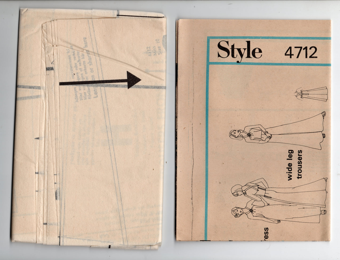 Patrón de costura vintage de los años 70, estilo 4712, para mujer, vestido o top largo con cuello halter y pantalones palazzo de pierna ancha, talla 10, sin cortar, doblado de fábrica