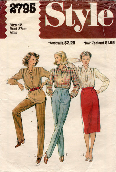 Style 2795 Womens Blouse Straight Skirt & Pleated Pants 1970s Vintage