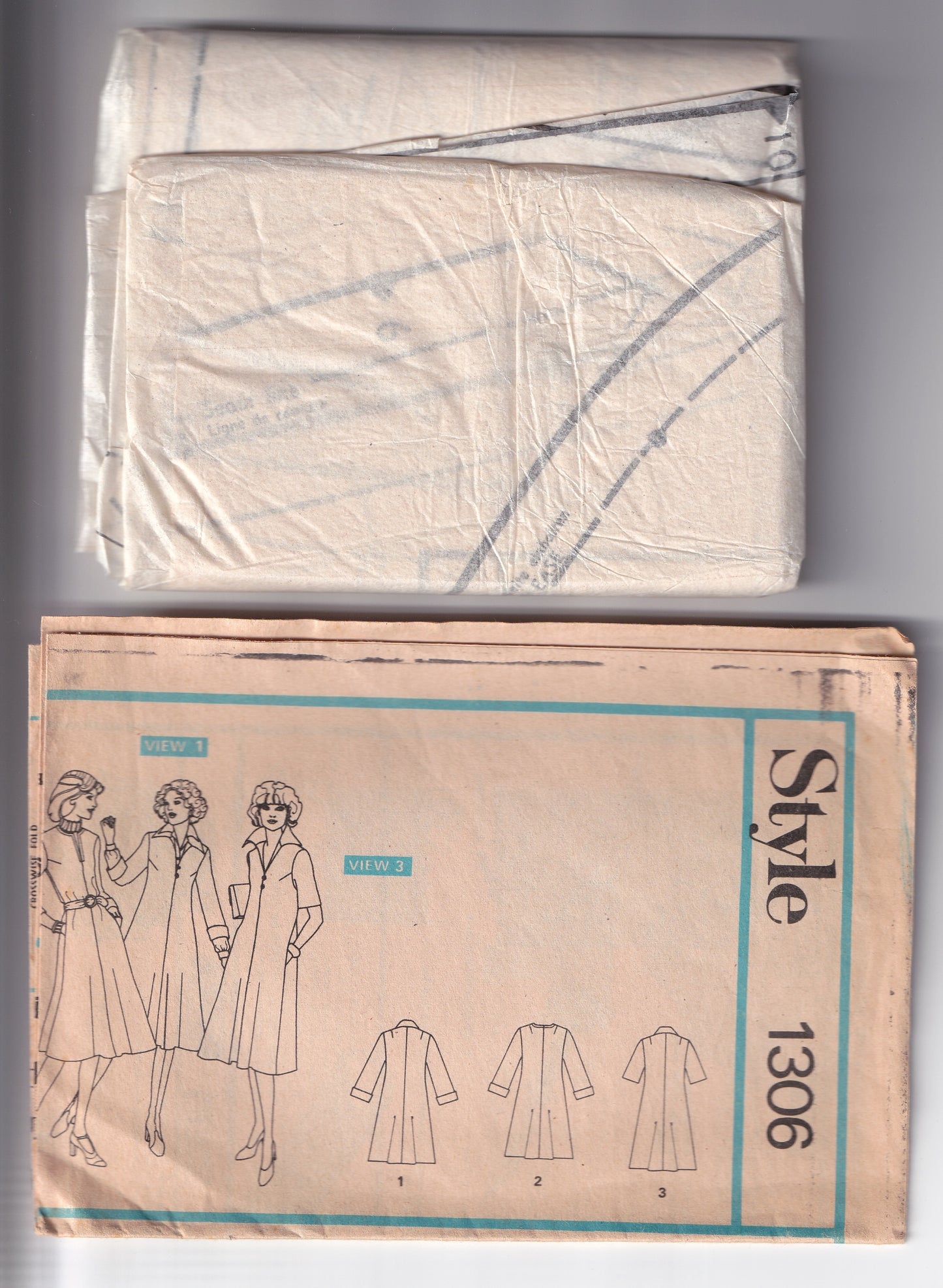 Style 1306 Womens EASY Tent Dress with Side Pockets 1970s Vintage Paper Sewing Pattern Size 16 Bust 38 Inches