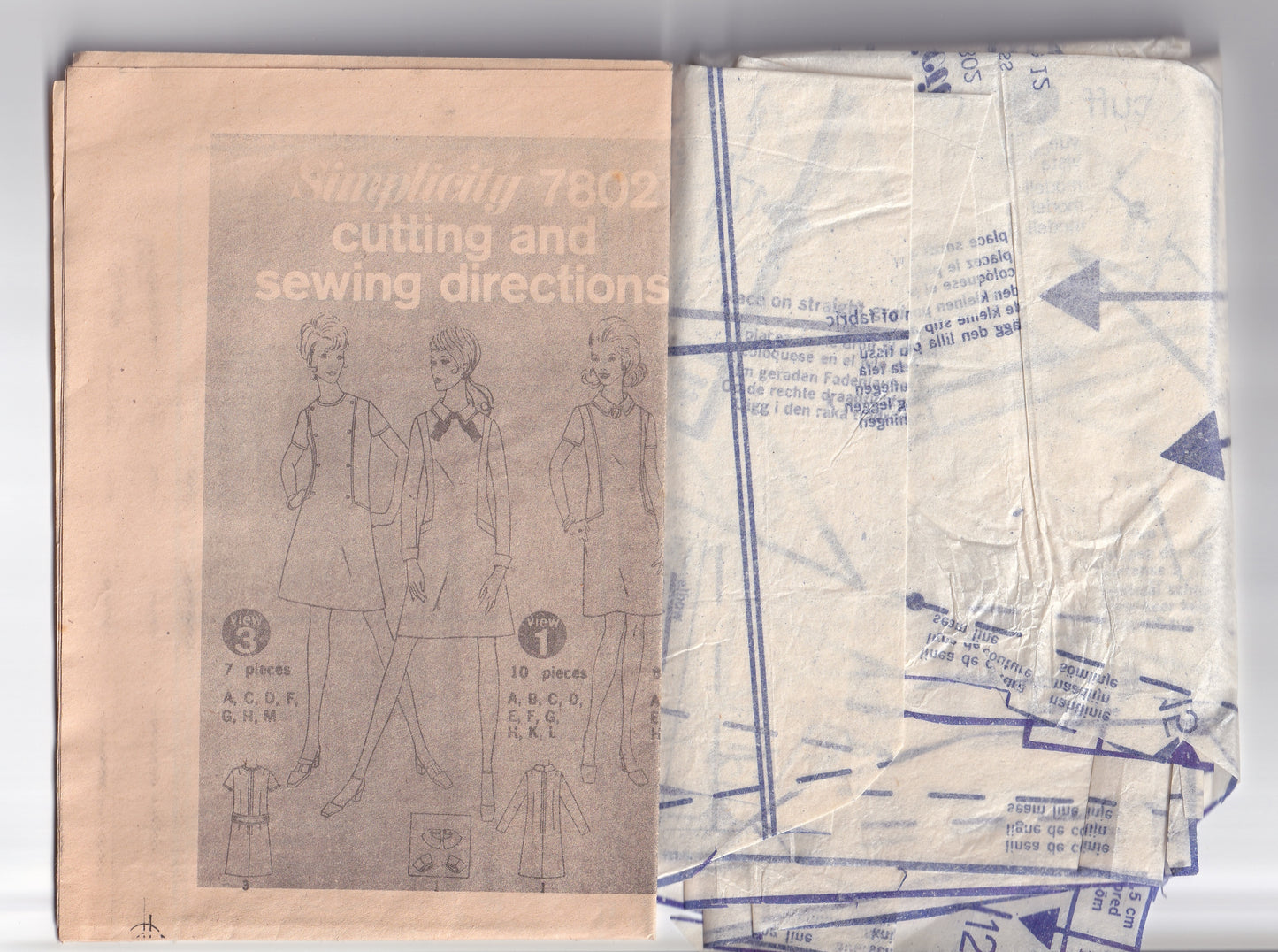 Simplicity 7802 Womens Classic Coatdress with Detachable Collar & Cuffs 1960s Vintage Paper Sewing Pattern Size 12 Bust 34 Inches