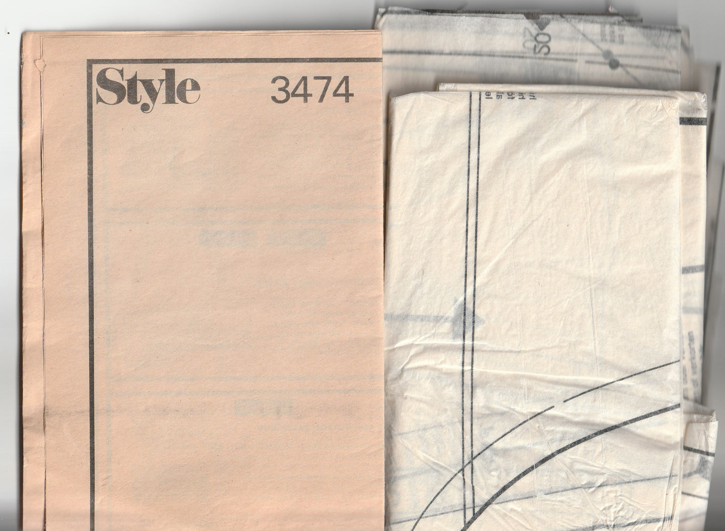 Style 3474 Womens Tapered Pants & Knee Breeches 1980s Vintage Paper Sewing Pattern Size 14 Waist 28 Inches