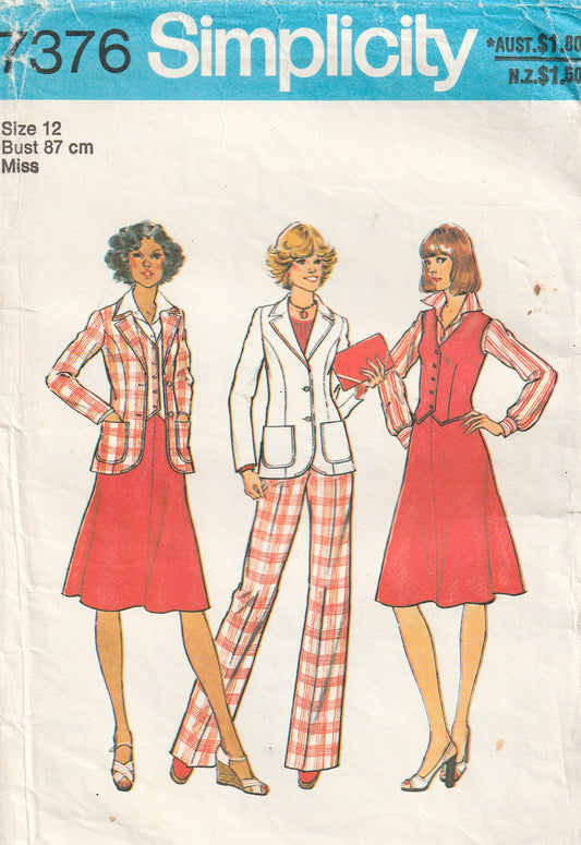 simplicity 7376