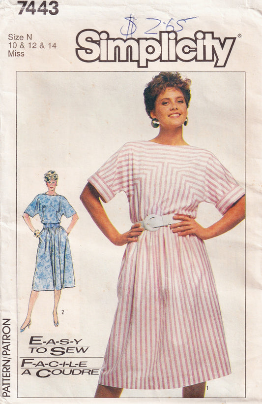 Simplicity 7443