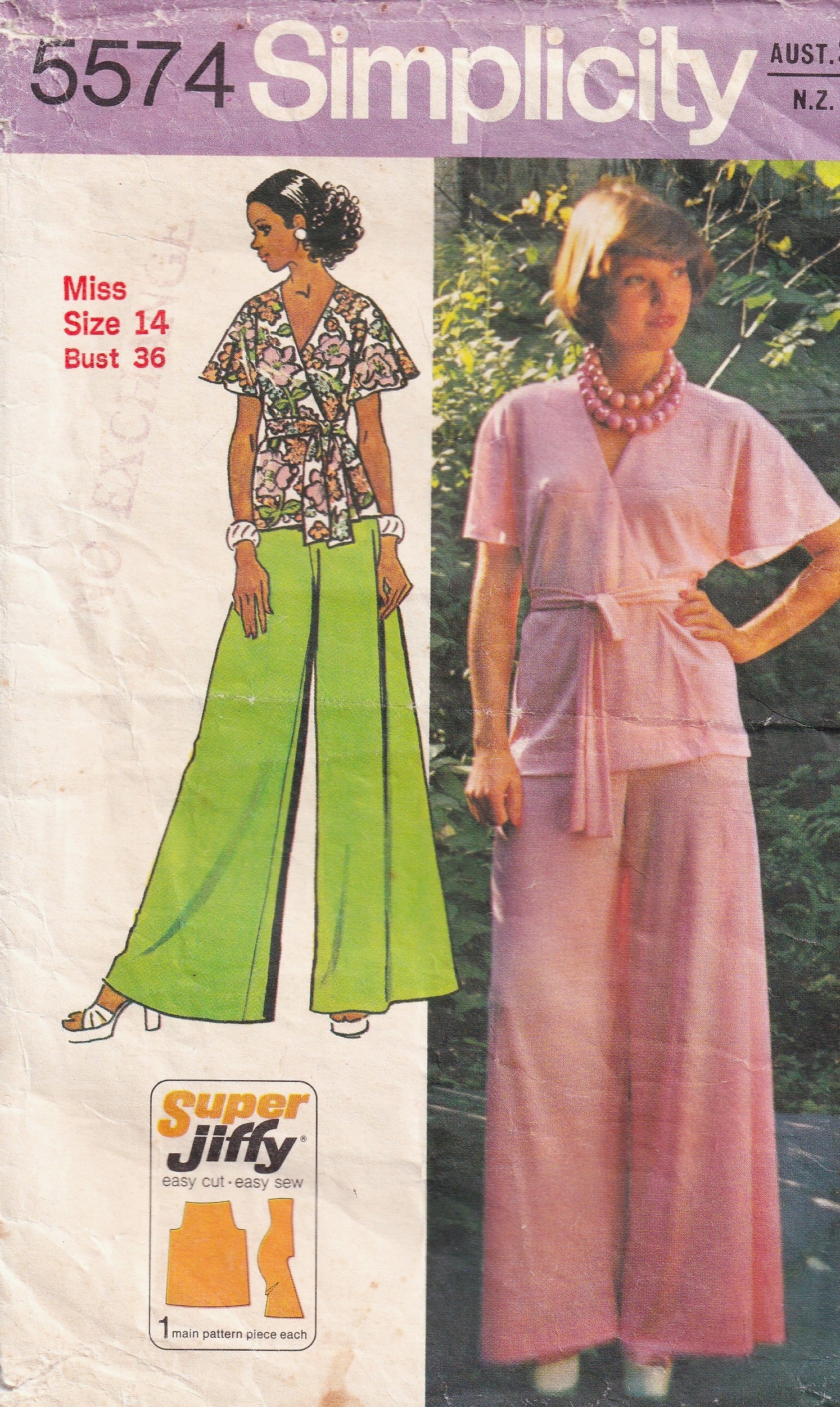 Simplicity 5574