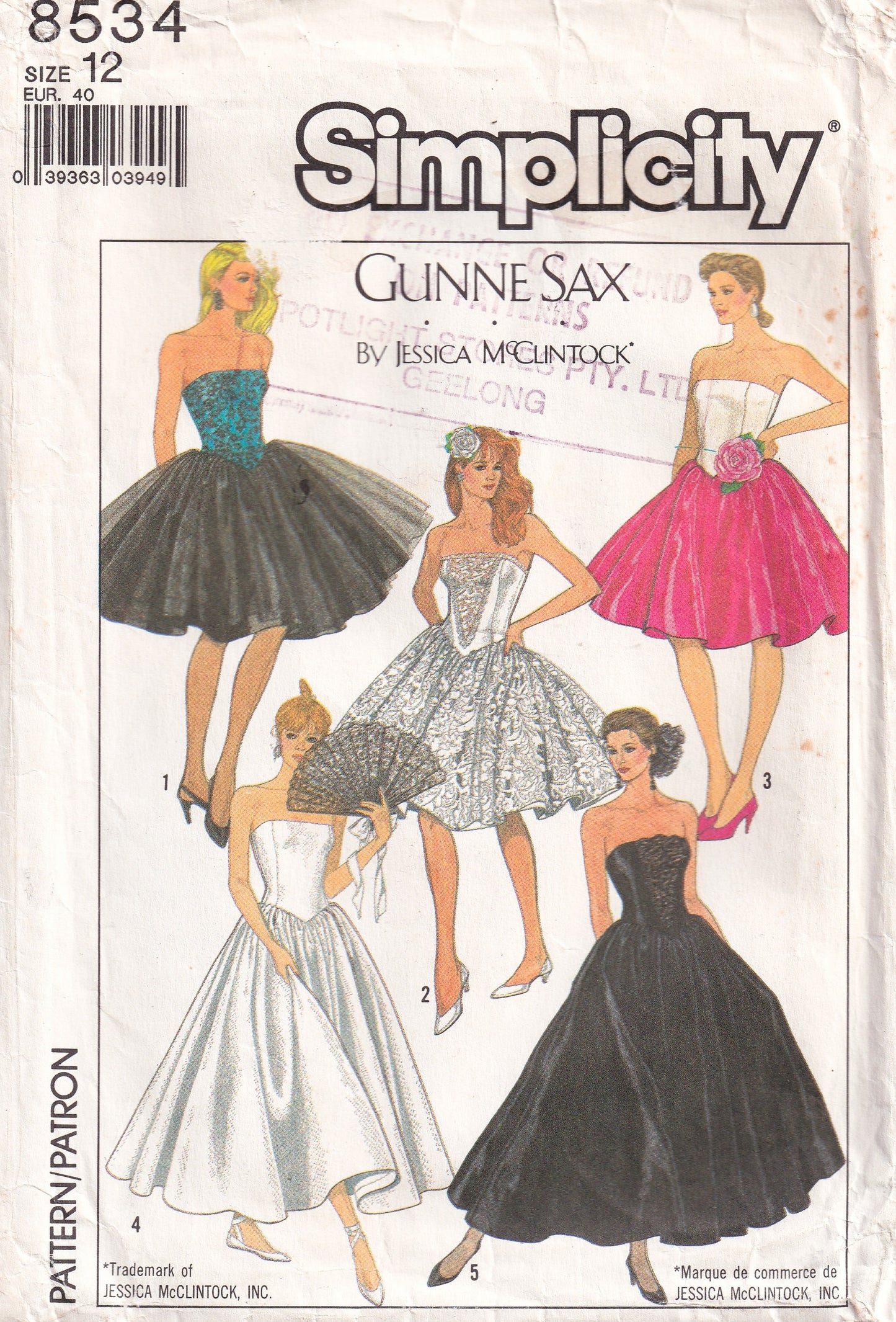 Simplicity 8534