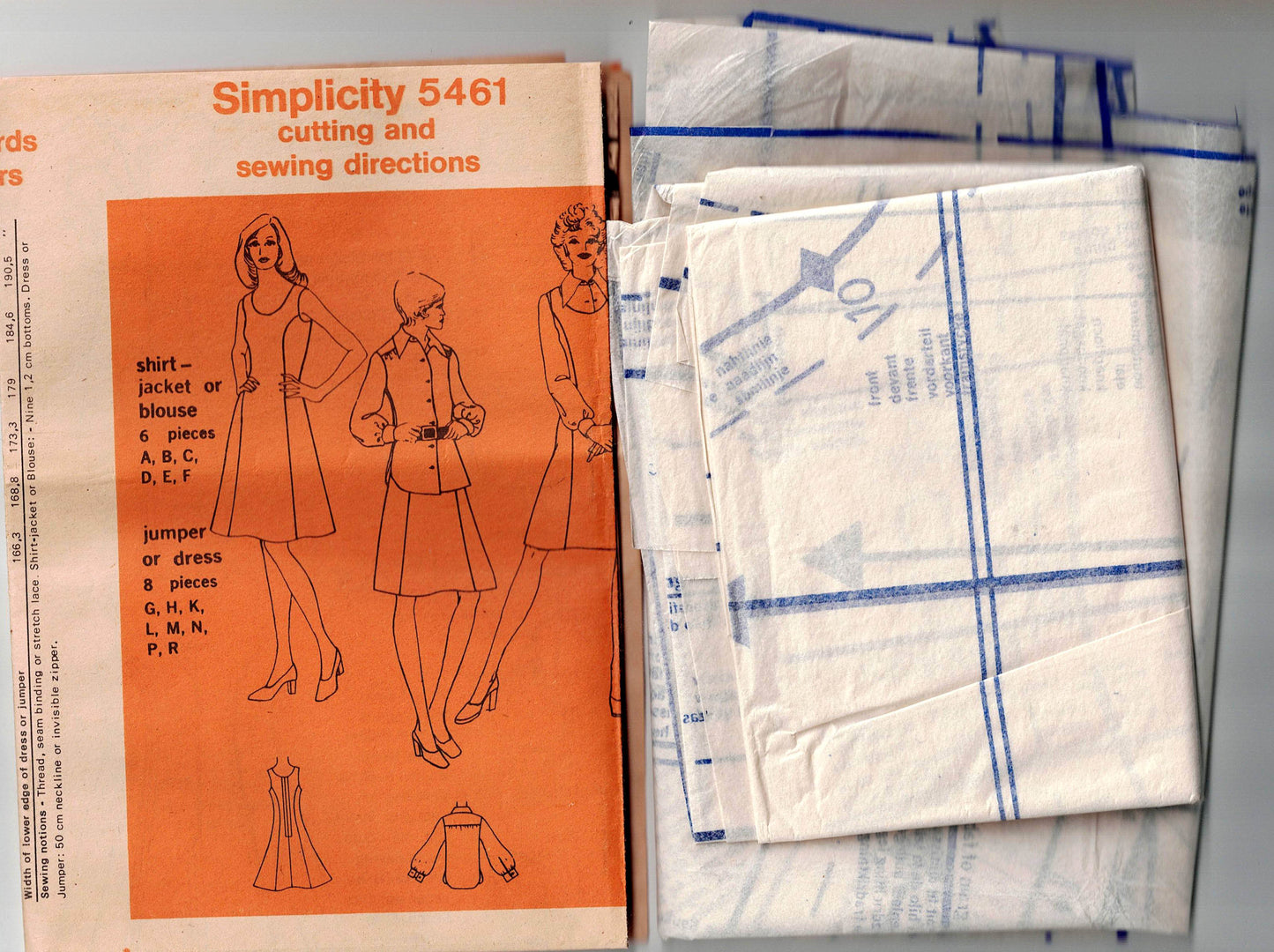 Simplicity 5461 Womens Princess Dress & Puff Sleeved Blouse 1970s Vintage Sewing Pattern Size 12 Bust 34 inches