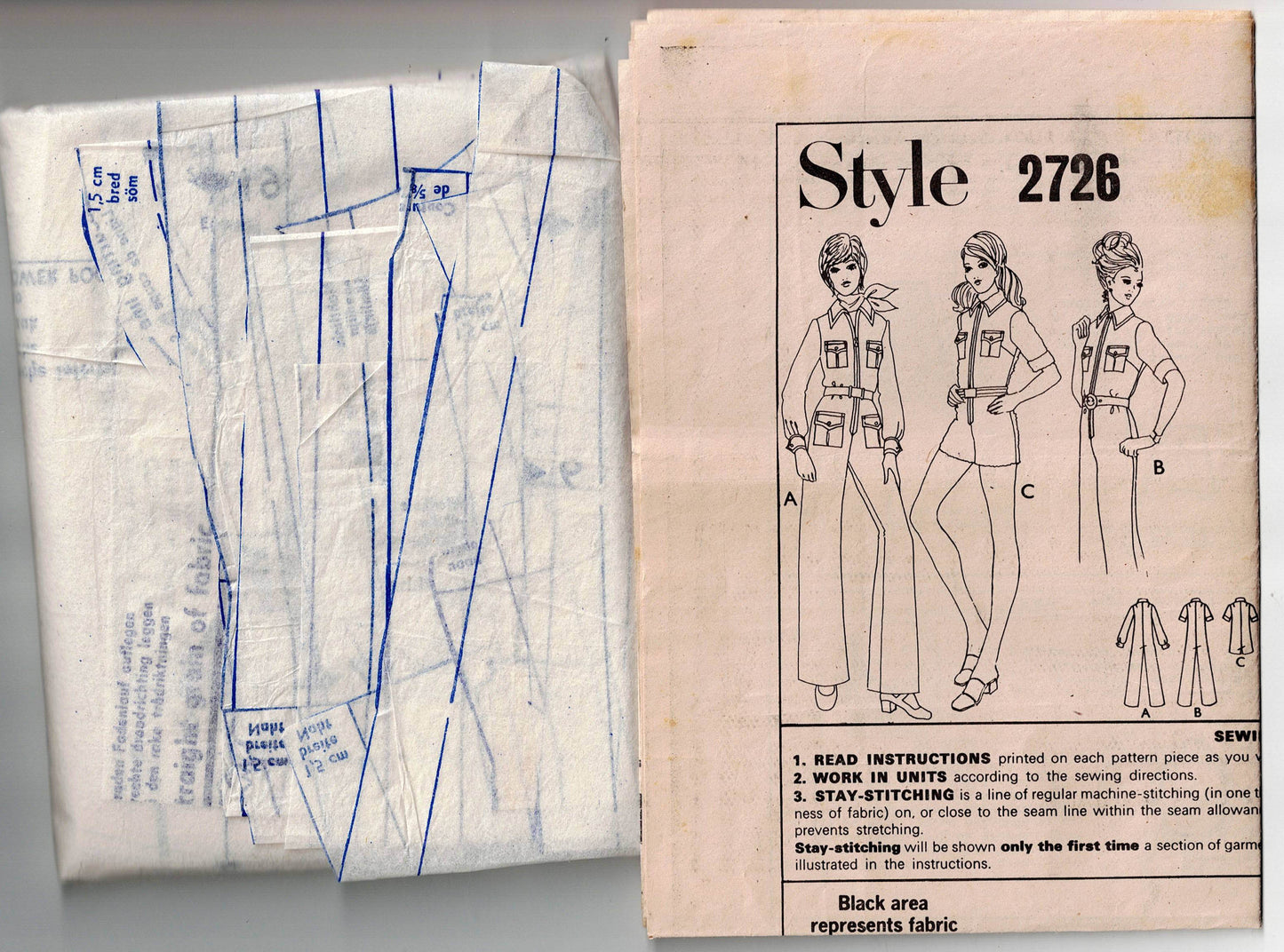 Style 2726 Young Junior Teens Jumpsuit or Playsuit with Pockets 1970s Vintage Sewing Pattern Size 13/14 Bust 323.5 inches