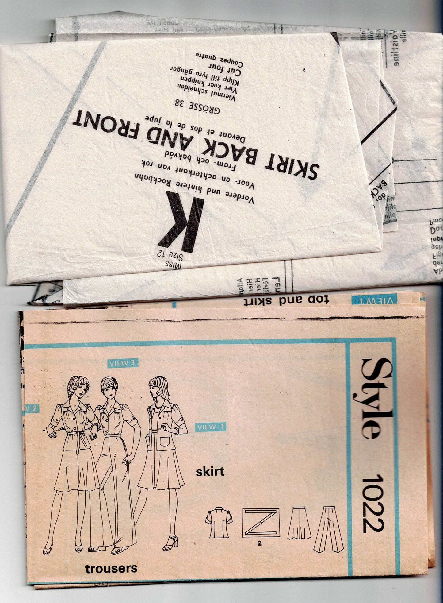 Style 1022 Womens Wide Collar Top A Line Skirt & Flared Pants 1970s Vintage Sewing Pattern Size 12 Bust 34 inches