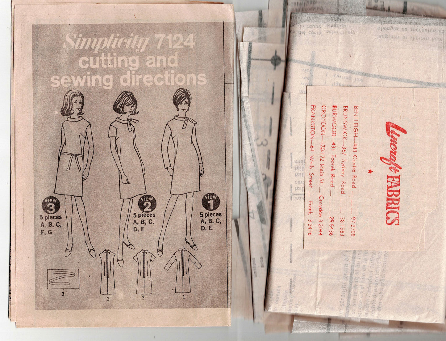 Simplicity 7124 Womens Classic JIFFY Roll Collar Shift Dress 1960s Vintage Sewing Pattern Size 16 Bust 36 inches