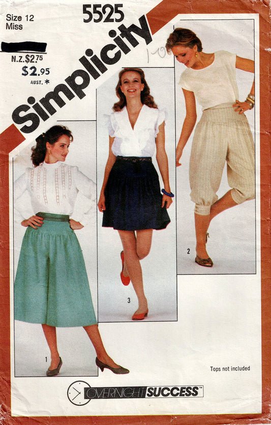 Simplicity 5525 Womens Yoked Culottes Mini Skirt & Knickers 1980s Vintage Paper Sewing Pattern Size 10 or 12