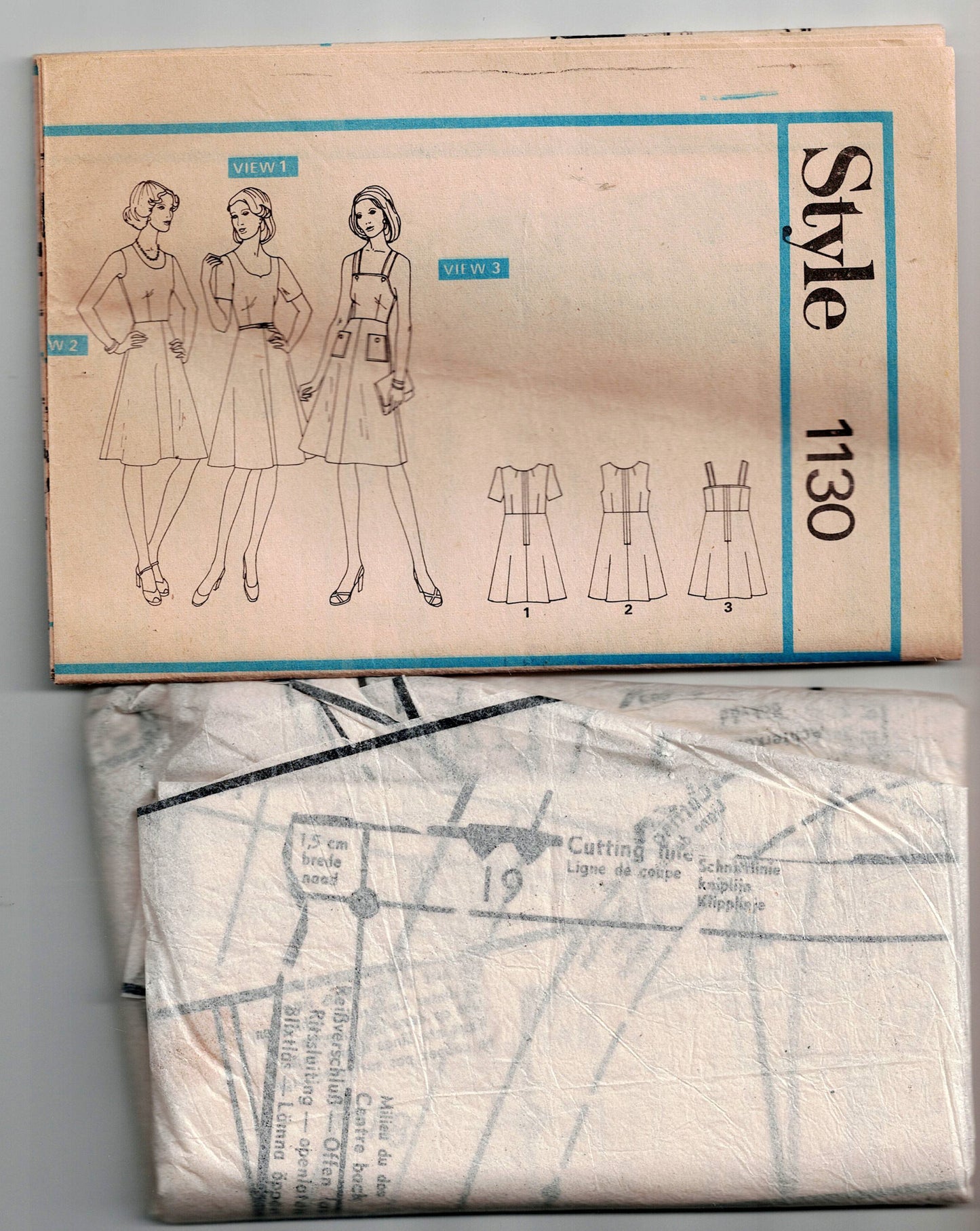 Style 1130 Womens Fit & Flared Sundress 1970s Vintage Sewing Pattern Size 20 Bust 42 inches