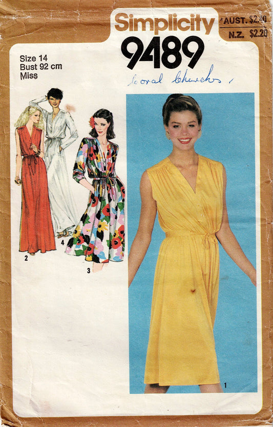 Simplicity 9489