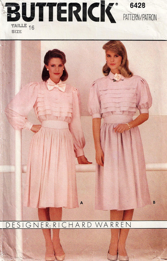 Butterick 6428 for a dress with two different designs, featuring two models wearing the dress.