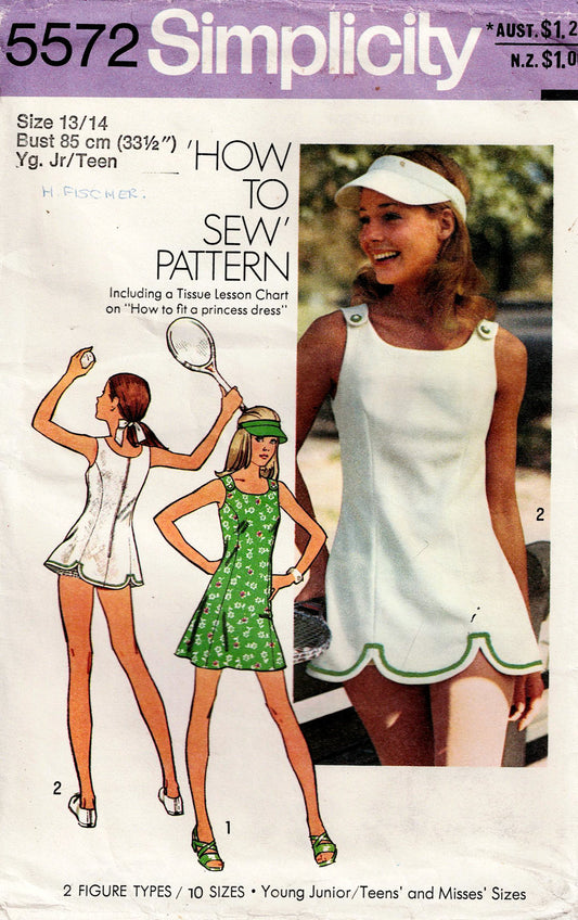 Simplicity 5572