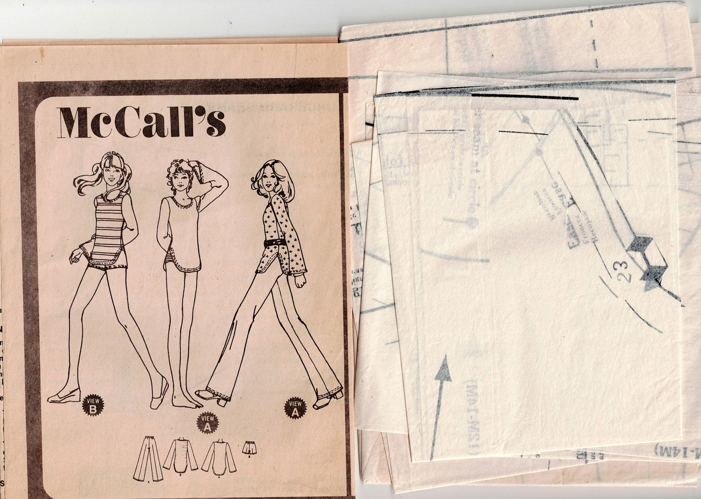 McCall's 3135 Womens Stretch Knit Tops Shorts & Pants 1970s Vintage Paper Sewing Pattern Bust 34 - 36 inches