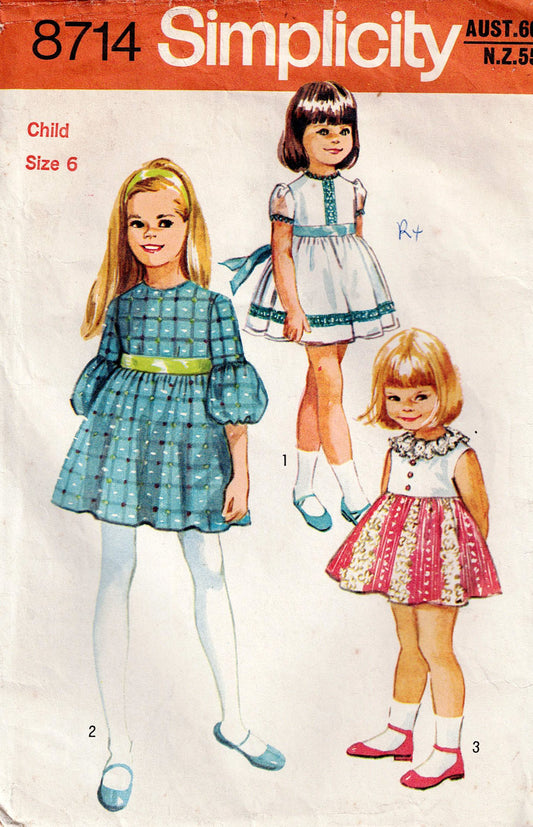 Simplicity 8714