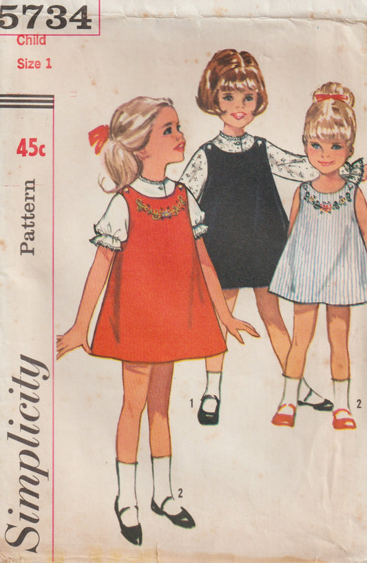 Simplicity 5734