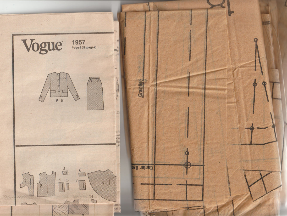 Vogue American Designer 1957 BILL BLASS Womens Swing Back Jacket & Slim Skirt 1980s Vintage Paper Sewing Pattern Size 12 Bust 34 inches