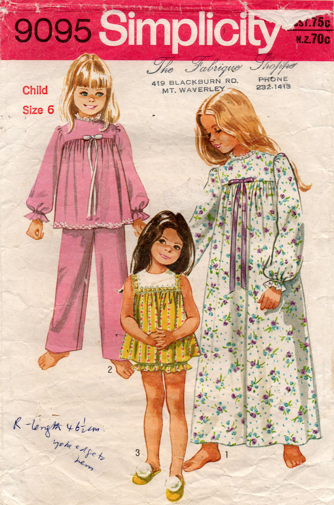 Simplicity 9095 Girls Babydoll Nightgown & Pajamas 1970s Vintage sewin