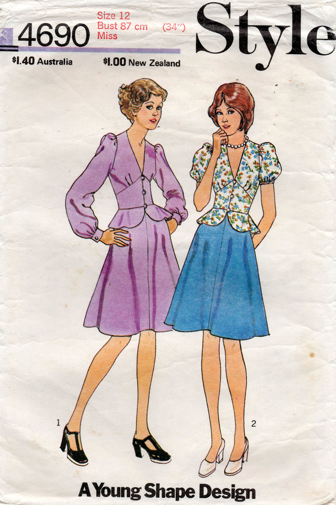 Style 4690 Womens Puffy Sleeved Shaped Midriff Peplum Top & Skirt 1970