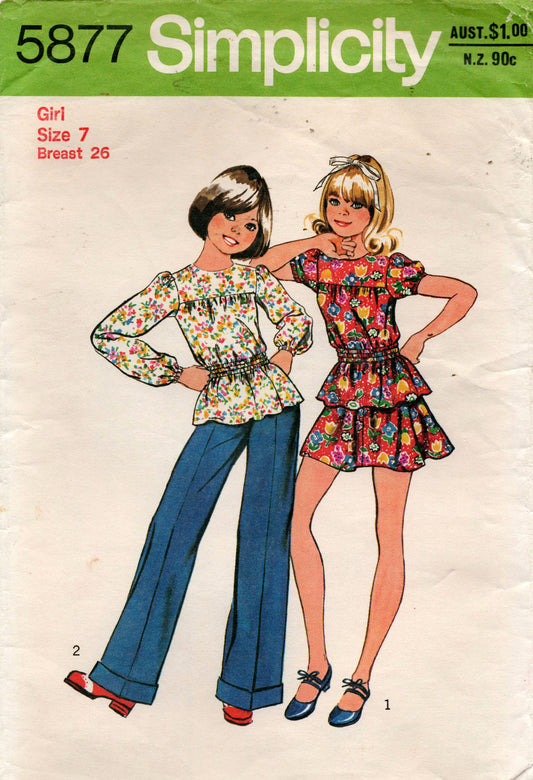 Simplicity 5877 