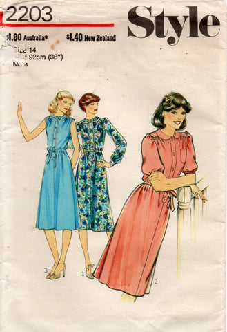 Style 2203 Womens Gathered Shoulder Puff Sleeved Dress 1970s Vintage Sewing Pattern Size 12 or 14