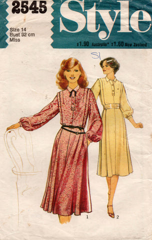 Style 2545 Womens Flanged Shoulder Dress with Pockets 1970s Vintage Sewing Pattern Size 14 Bust 36 inches