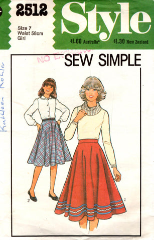 Style 2512 girls circle skirt