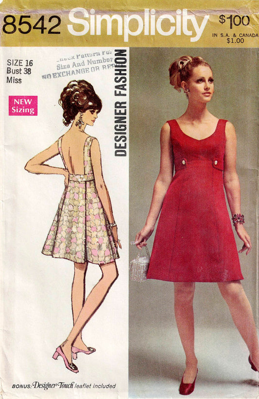 Simplicity 8542