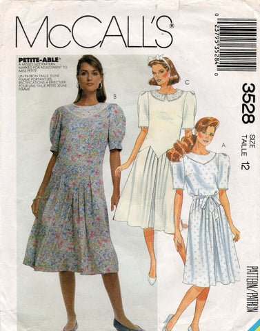 McCall's 3528 80s dress