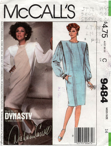 Style 2866 Womens Gathered Shoulder Dress 1980s Vintage Sewing Pattern