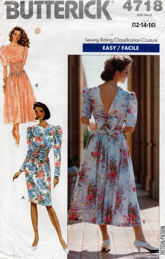 butterick 4718 90s dress v back